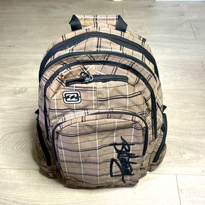 Billabong Men’s Travel Backpack - Tan/Brown Plaid w/ 7 pockets!